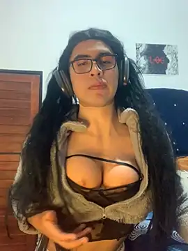 roguer darkk online show from February 2025 06:37:01 AM