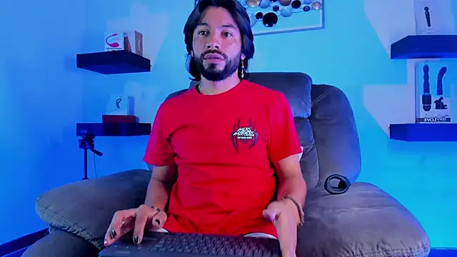 Snapshot of Chris_Fiore chatting on December 2024 03:14:01 PM Chris Fiore online show from December 2024 03:14:01 PM