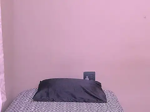 dmancams1874 online show from December 2024 04:58:01 PM