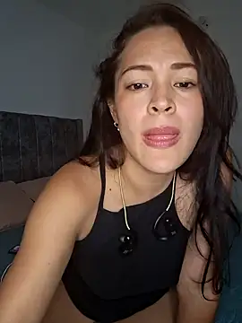 Snapshot of Sara_P10 chatting on March 2025 11:23:02 PM Sara P10 online show from March 2025 11:23:02 PM