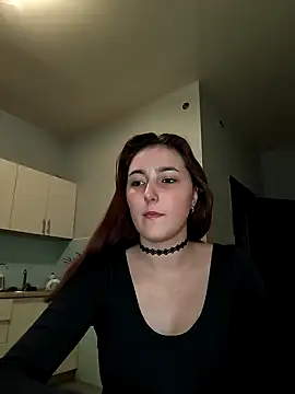 MiaStika online show from December 2024 05:33:01 PM