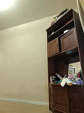 MiaStika online show from December 2024 09:00:02 PM