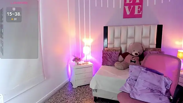 Andy Gamboa online show from November 2025 01:00:02 PM