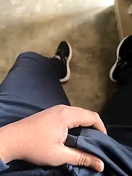 rana9639 1 online show from February 2025 05:26:02 AM