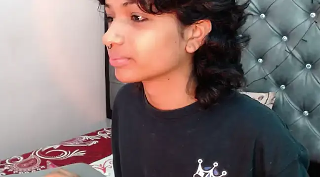 Snapshot of ToshiaKimich chatting on March 2025 01:29:01 PM ToshiaKimich online show from March 2025 01:29:01 PM