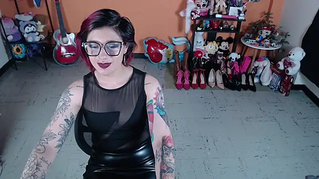 MissMiia2 online show from December 2024 09:59:02 AM