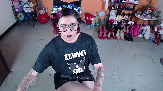 MissMiia2 online show from January 2025 01:30:01 PM