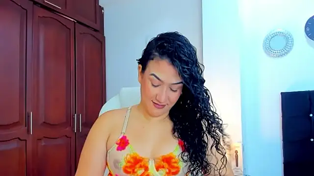 kathyajhonss online show from January 2025 09:36:02 PM