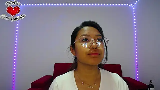 ricura mily online show from February 2025 12:41:02 AM