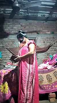 Hotty-dola online show from December 2024 11:07:02 AM