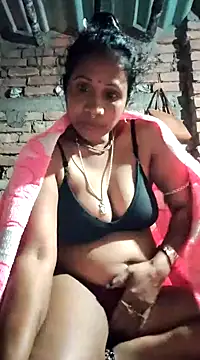 Hotty-dola online show from December 2024 07:14:01 PM