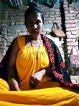 Hotty-dola online show from January 2025 04:44:02 AM