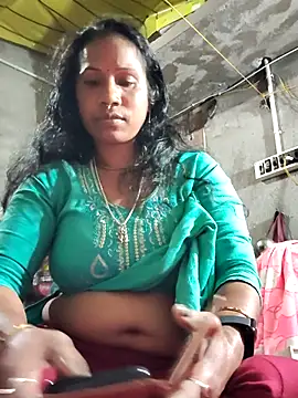 Hotty-dola online show from January 2025 11:17:01 AM