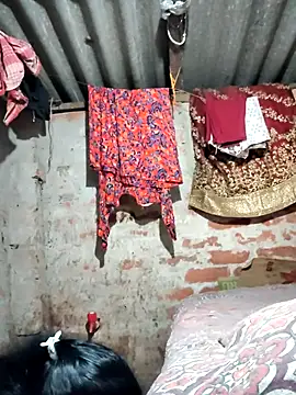 Hotty-dola online show from March 2025 03:37:01 PM