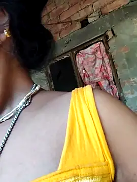 Hotty-dola online show from March 2025 07:03:01 AM