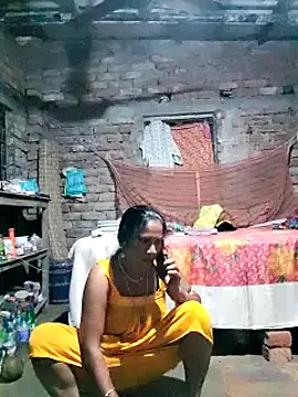 Hotty-dola online show from March 2025 04:33:02 PM