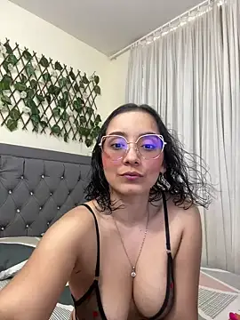 Kay LustyWife online show from February 2025 07:38:01 PM