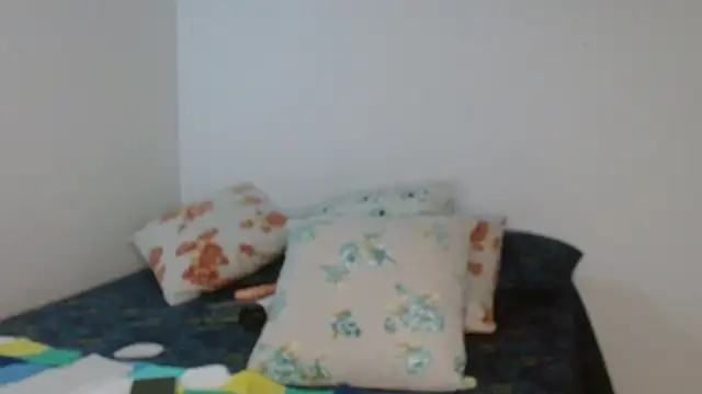 Vanessa Aniston online show from September 2025 07:19:02 PM