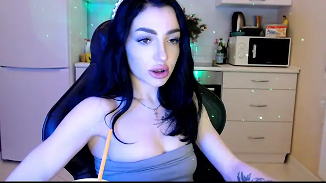 NancyLovee  online show from January 2025 08:13:02 PM