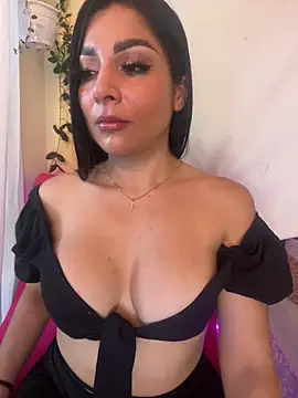 MOMALANA online show from February 2025 07:25:02 PM