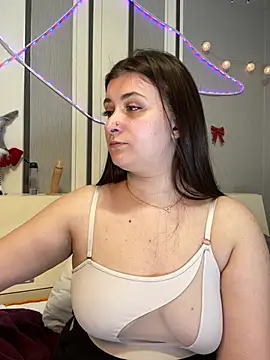 Jadelli online show from February 2025 06:42:01 PM