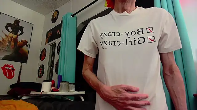 Snapshot of Alice_Love_69 chatting on December 2024 03:41:01 AM Alice Love 69 online show from December 2024 03:41:01 AM