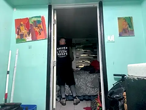 Snapshot of Gman143187 chatting on October 2025 08:13:02 PM Gman143187 online show from October 2025 08:13:02 PM