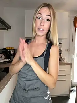 Snapshot of lola_tentatiion chatting on September 2025 07:21:02 AM lola tentatiion online show from September 2025 07:21:02 AM