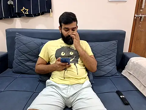 Snapshot of Fun_Guuy chatting on September 2025 07:25:01 PM Fun Guuy online show from September 2025 07:25:01 PM
