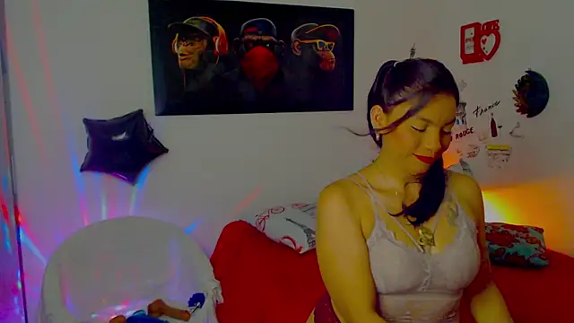 amii777 online show from December 2024 06:04:01 AM