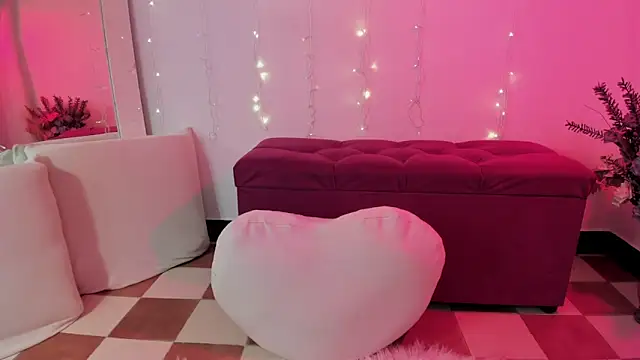  dahian14  online show from October 2025 05:10:01 AM