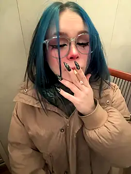 Snapshot of MaddisonHaas chatting on December 2025 12:48:01 AM MaddisonHaas online show from December 2025 12:48:01 AM