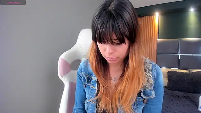 Antonella Torres2 online show from December 2024 03:29:01 AM