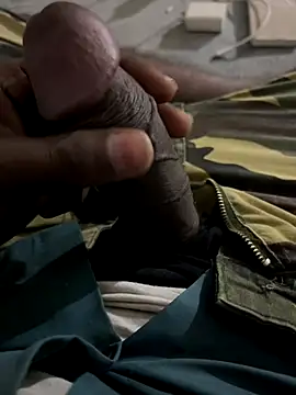 deshi boybig online show from December 2025 04:25:01 PM