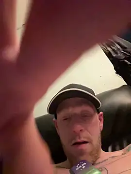 Snapshot of Daddyking6989 chatting on January 2025 06:43:02 AM Daddyking6989 online show from January 2025 06:43:02 AM