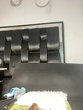 chiquimaturesexy online show from March 2025 02:01:01 PM