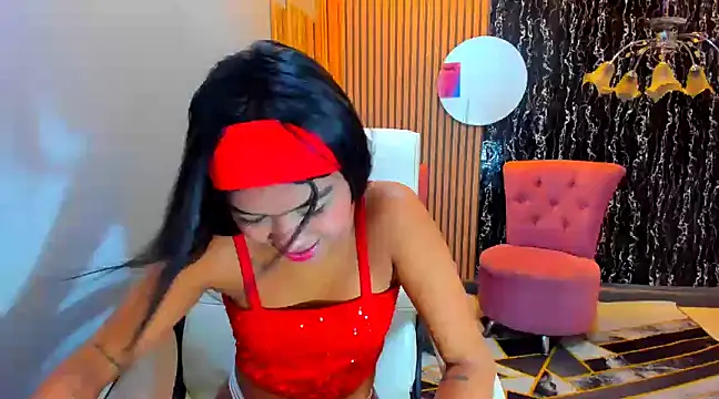 skinny cloe online show from December 2024 12:08:01 AM