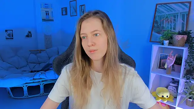 Snapshot of Sharon_Evansi chatting on March 2025 11:47:02 AM Sharon Evansi online show from March 2025 11:47:02 AM