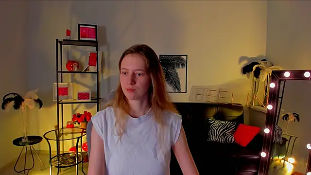 Snapshot of Sharon_Evansi chatting on March 2025 11:23:01 AM Sharon Evansi online show from March 2025 11:23:01 AM