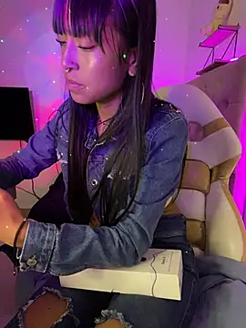 bonnie 18x online show from February 2025 02:40:01 AM