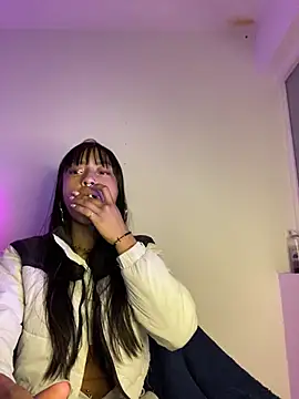 bonnie 18x online show from February 2025 02:32:02 AM