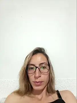 Melinaa-sex online show from December 2024 10:34:01 PM