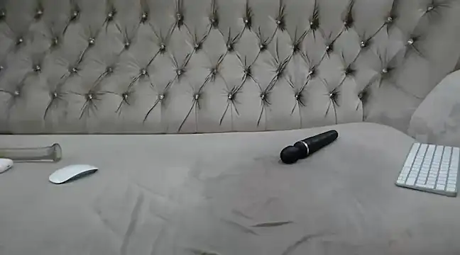ElliaSquirtGirl online show from December 2024 05:05:02 AM