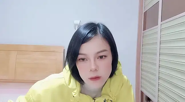 Linda-LL online show from January 2025 03:34:02 PM