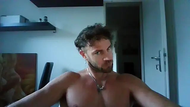 alpha-hunk online show from September 2025 05:35:02 PM