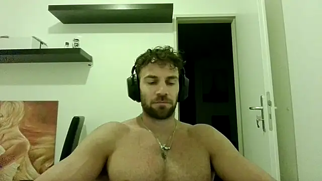alpha-hunk online show from September 2025 06:52:02 PM