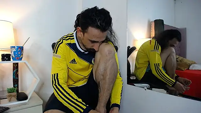 Snapshot of Sr_Magnus_ chatting on September 2025 06:17:02 AM Sr Magnus online show from September 2025 06:17:02 AM