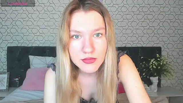 Mariel Brown online show from January 2025 03:02:01 PM