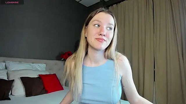 Mariel Brown online show from March 2025 02:46:02 PM