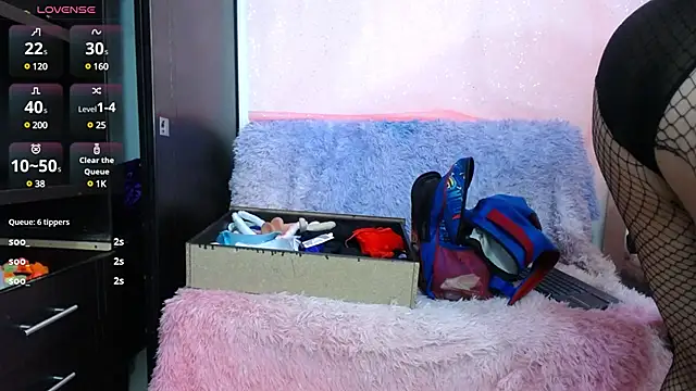Niuk mei online show from January 2025 07:27:01 PM